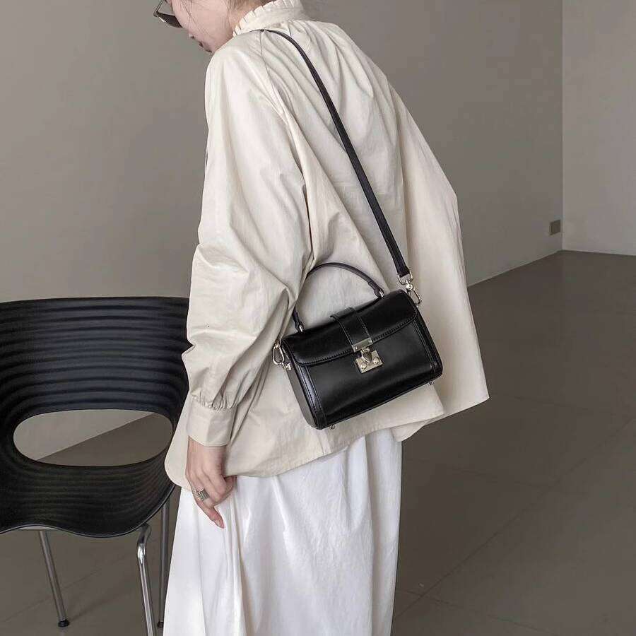 Oushangdian Women s New Genuine Leather Handbag Small Box High end Niche Versatile Shoulder Crossbody Bag Trendy