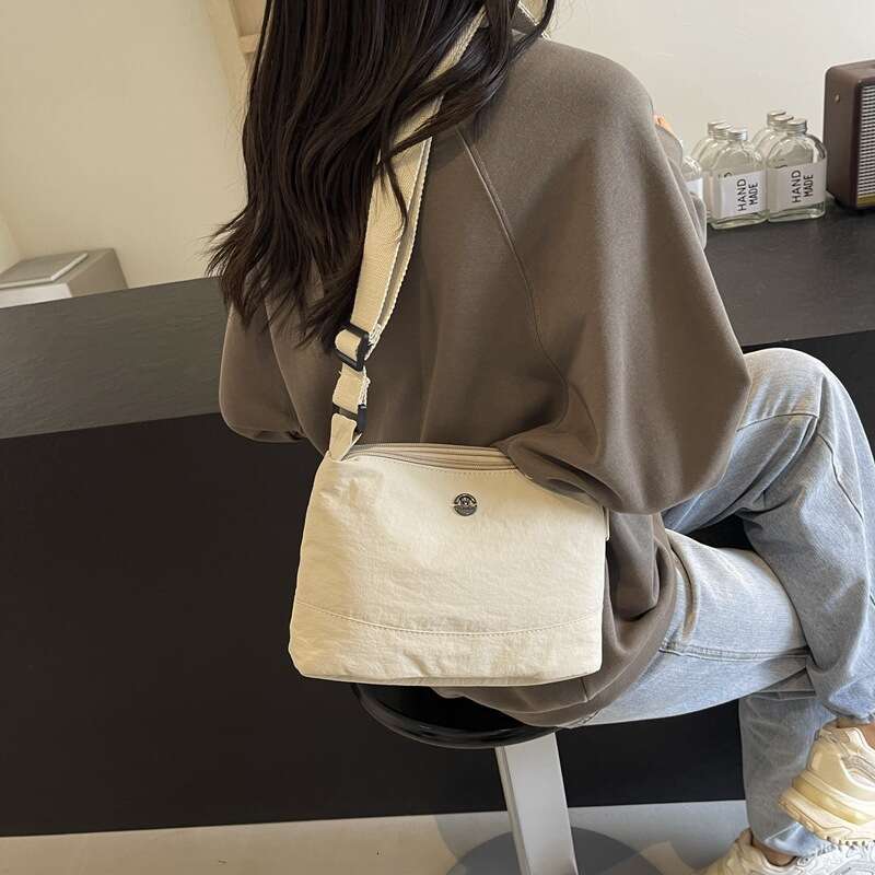 Casual Multi-layer Crossbody for Women New Simple Fashion Single Shoulder Summer Lightweight Nylon Bag