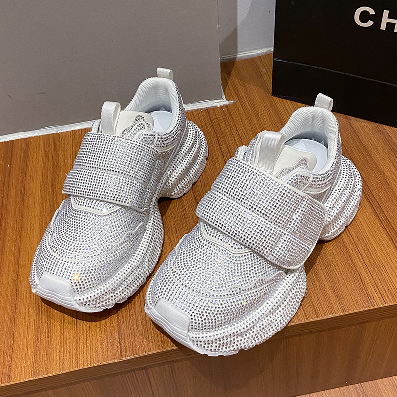 Womens Luxury Thick Bottom Sneakers Water Diamond Casual Shoes Outdoor High Quality Anti Slip Tennis Shoes Designer Sports Shoes Fashionable Running S