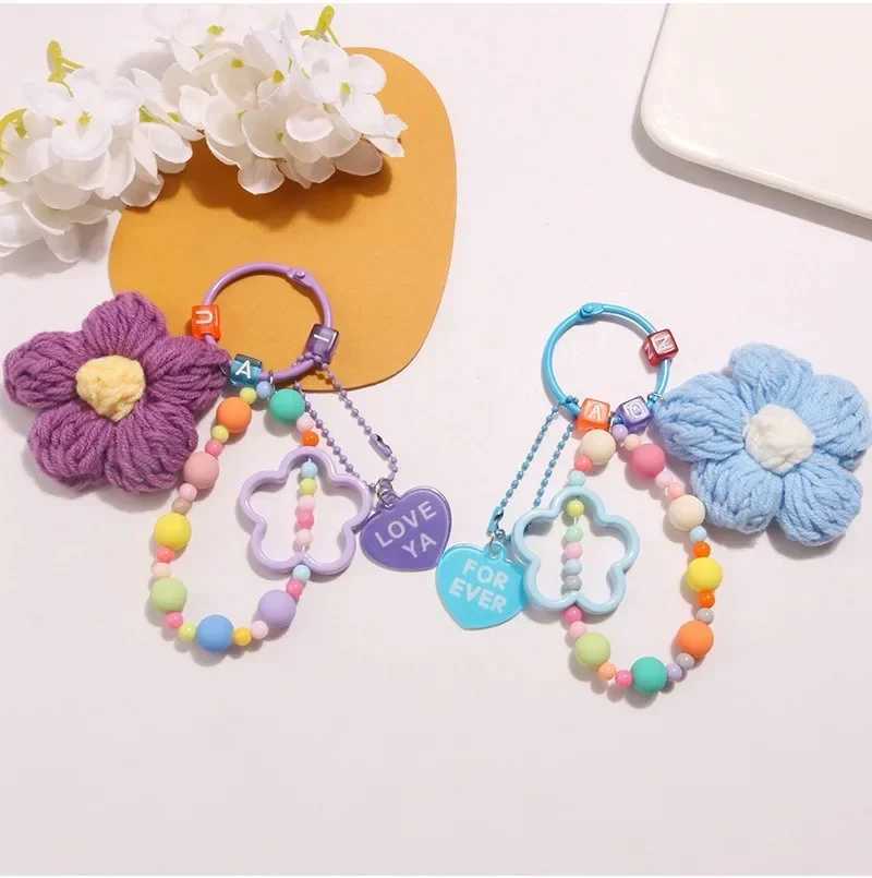 Cartoon Wool Knitted Flowers Key Chains Beaded Wristlet Lanyard Bracelet Keyring For Women Girl Bag Pendant Charms Keychain Gift XJ250607
