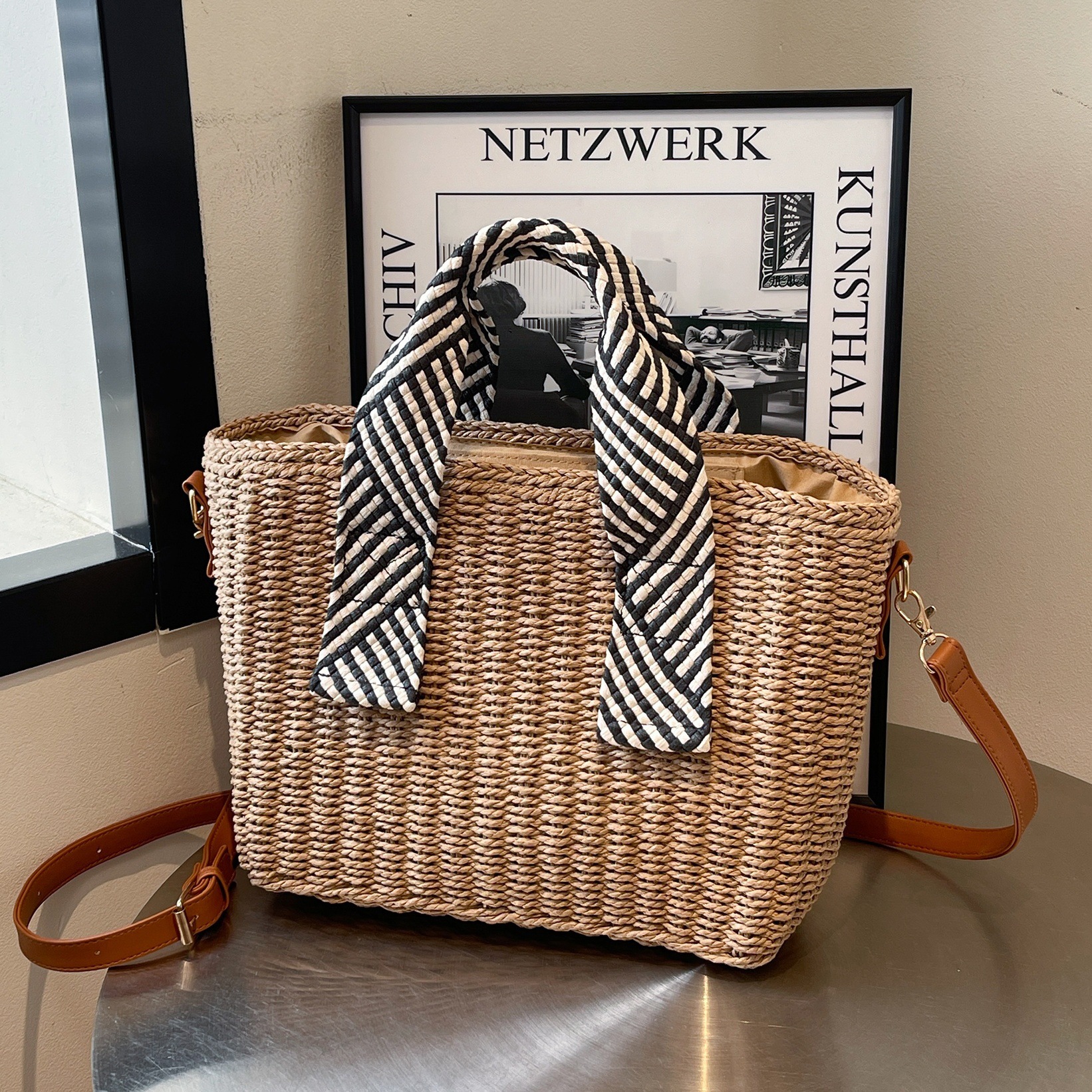 designer New Single Shoulder Handbag Straw Bag Tote Bag Beach Vacation Handbag Large Capacity Versatile Beach Woven Bag