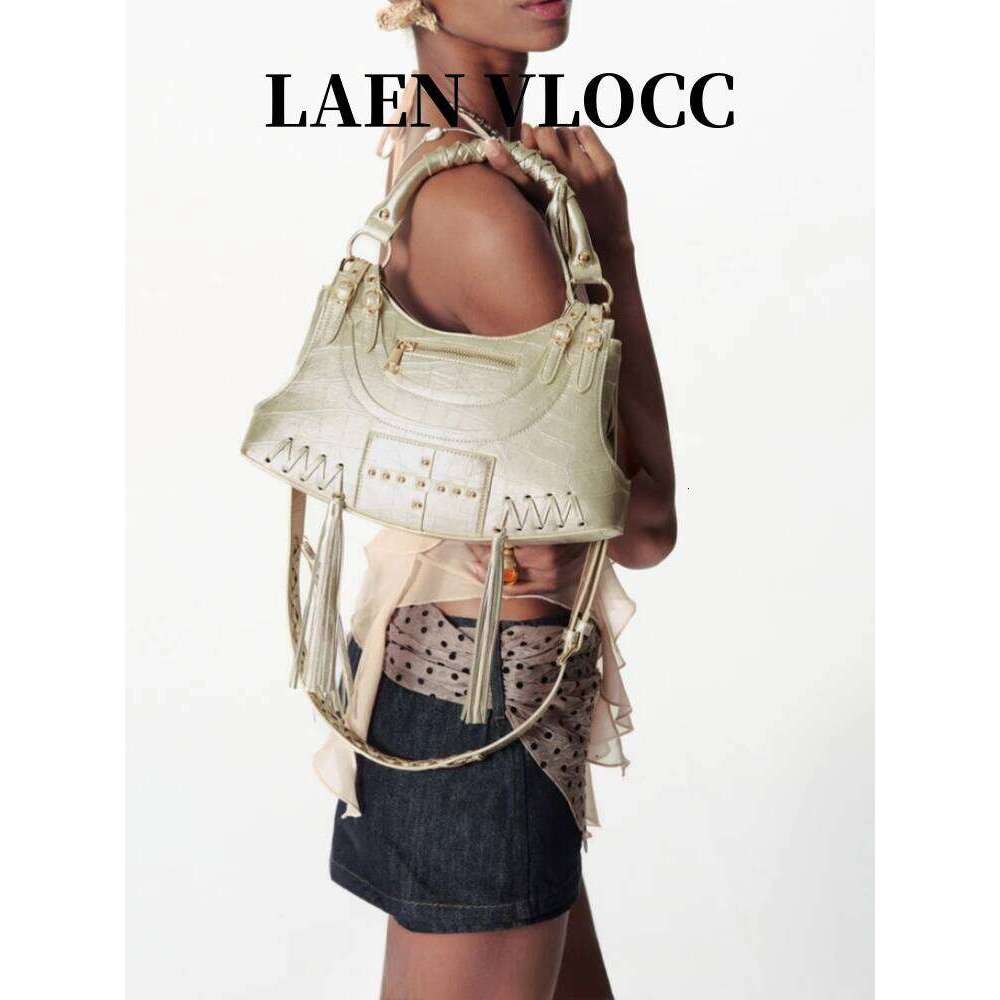 Punk Style Motorcycle New Tassel Metal Rivet Shoulder Underarm Sweet Cool Girl Crossbody Bag