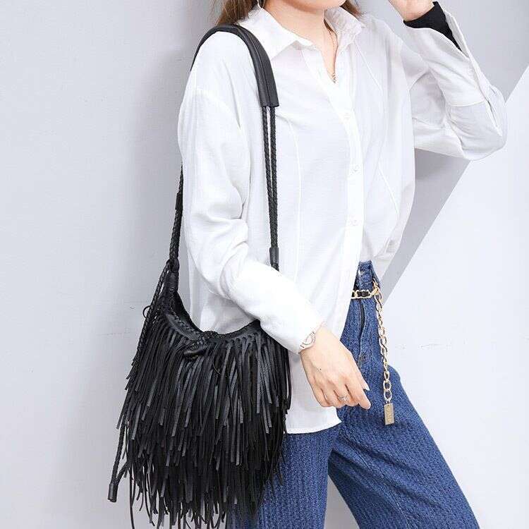 Women's 2024 New Tassel Elegant Goddess Handwoven Shoulder Crossbody Bag for Women GUHUISHU