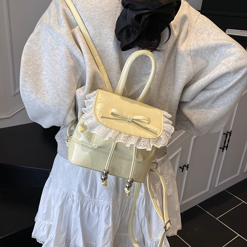 designer Women's Bag 2025 New Spring Fashion Cute Small Backpack Versatile Casual Travel Backpack Bucket Bag