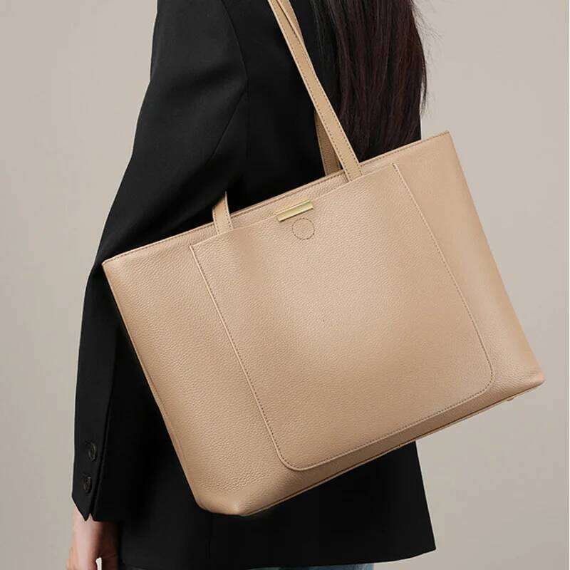 Ladies' Genuine Leather Tote Large Capacity Women Commute Shoulder Bags Fashion Female Square Handbag Hot Sale