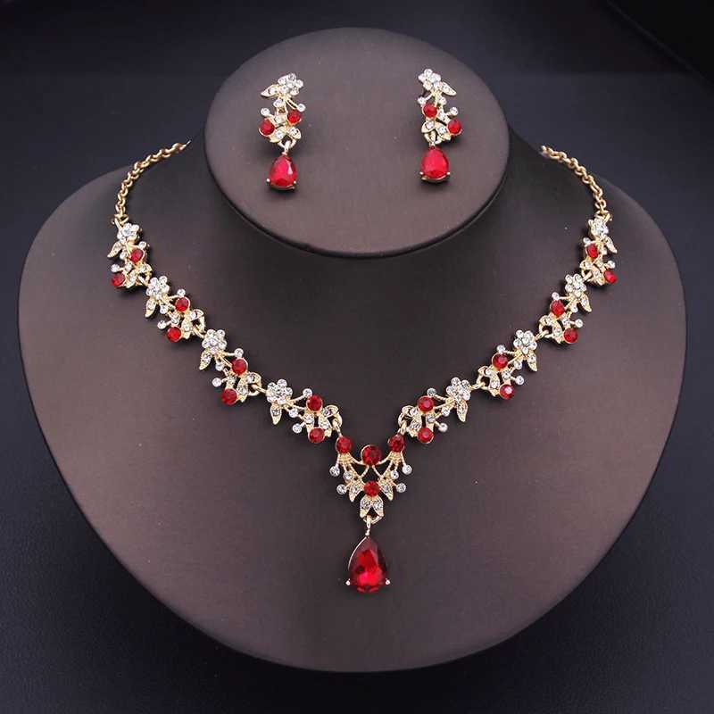 Exquisite Dangle Earrings and Necklace for Women Bridal Jewelry Set Flower Design Shining Rhinestone Necklace set Wedding Z250607