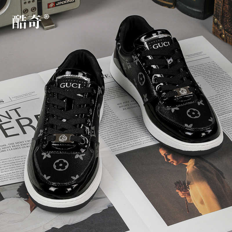6753 6780 Designer mens casual shoes luxury sports shoes brand fashion mens and womens shoes retro leather shoes low top shoes green sports shoes new 