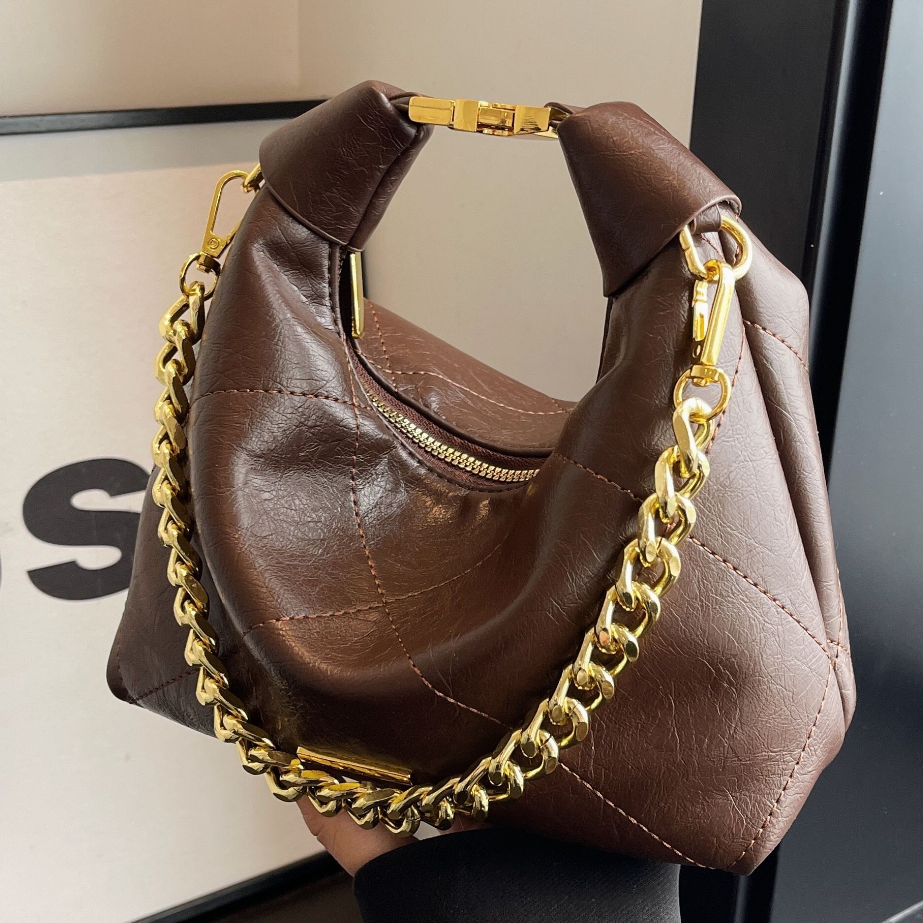 designer Vintage Lunch Box Underarm Small Bag for Women 2025 New Thick Chain Bag Fashion Handbag Shoulder Bag Casual Crossbody Bag