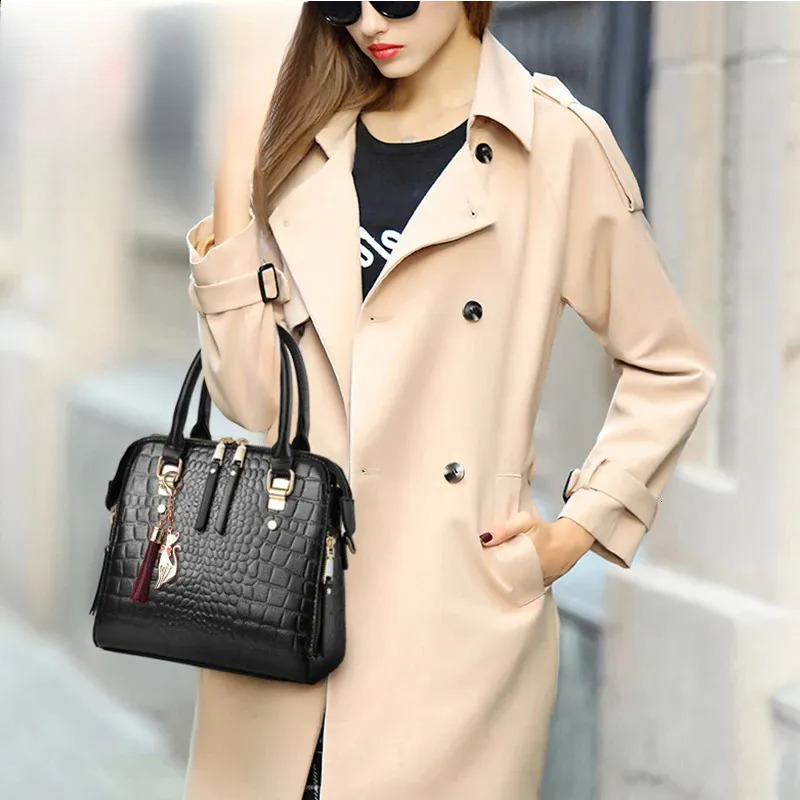 New Free Shipping Designer Bag Ydlns Pattern Handbag Women Winter PU Leather Tassel Shoulder S Handle Bag Lady Purse