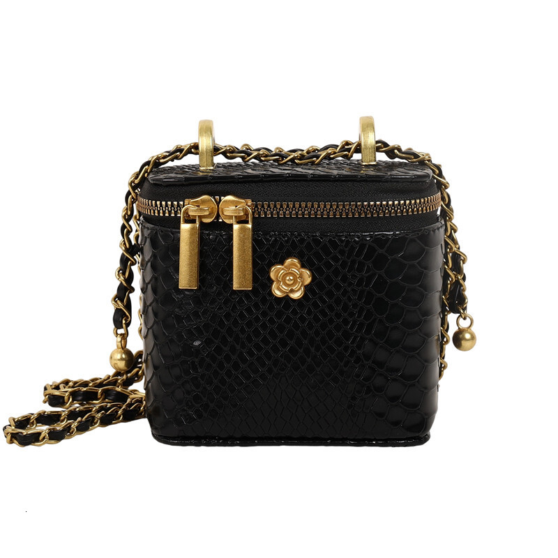 designer Textured Mini Square Bag for Women Versatile Casual Fashion Lipstick Coin Earphone Bag High-end Chain Crossbody Bag