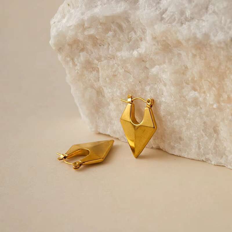 Hot Sale New Bohemian Style Stainless Steel Waterproof Earrings Plated With 18K Gold Non Fading Small Huggie Earrings for Women