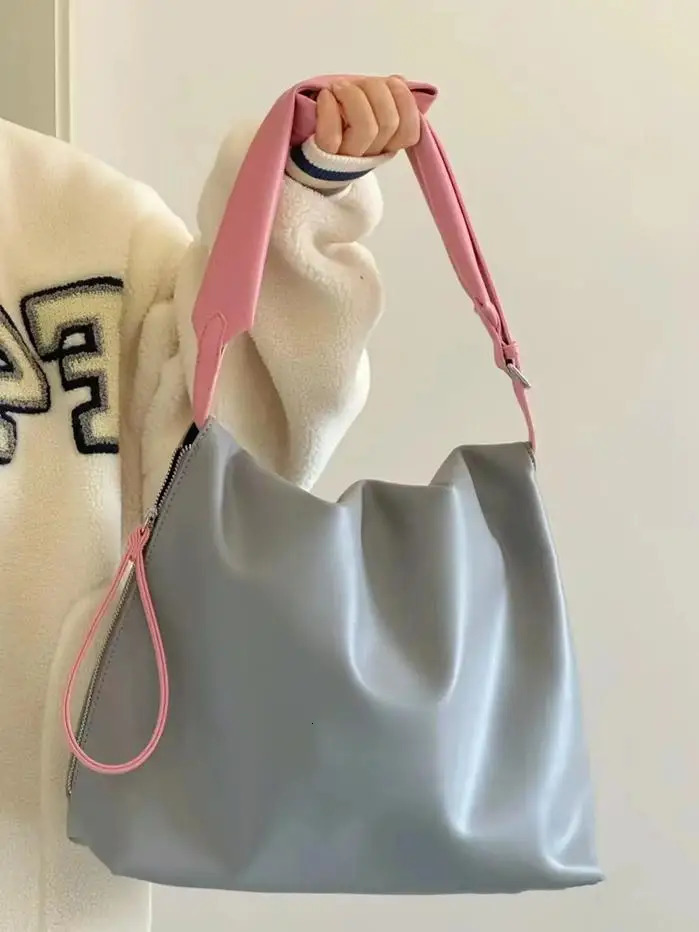 Fashion Soft Leather Shoulder Bag High Quality Solid Color Cotton SOFT Casual WOMEN Zipper Hand Bags for Women 250606