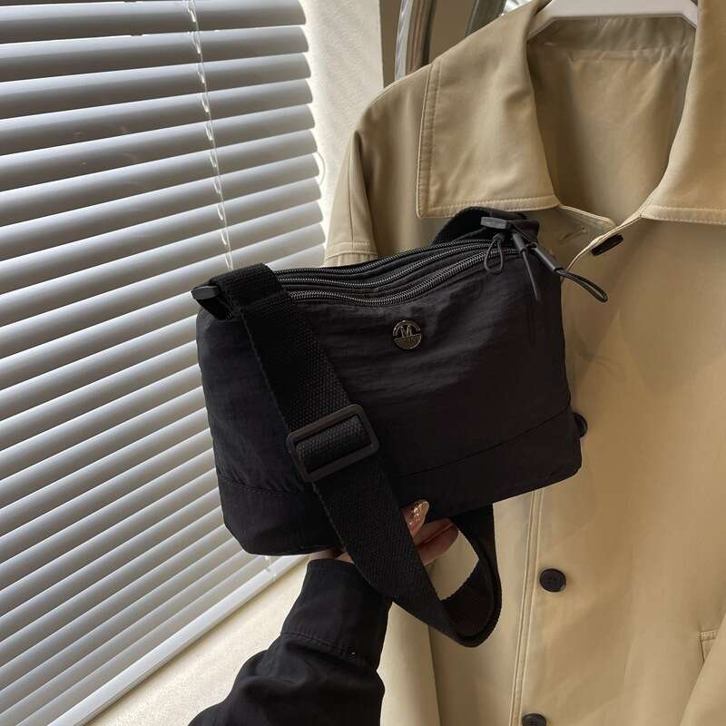 Casual Multi-layer Crossbody for Women New Simple Fashion Single Shoulder Summer Lightweight Nylon Bag