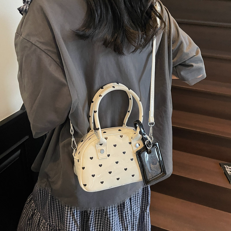 designer Korean Style Cute Polka Dot Handbag for Women 2025 New Niche Design Handheld Bag Commuter Shoulder Crossbody Small Bag