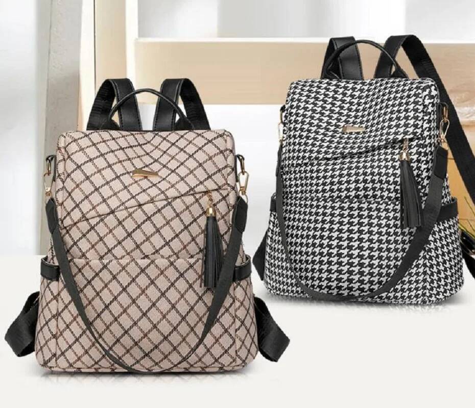 2025 New Korean Fashion Printed Anti Theft Travel Backpacks Women's Large Capacity Shoulder Bags Tassels Designer Totes Backpack