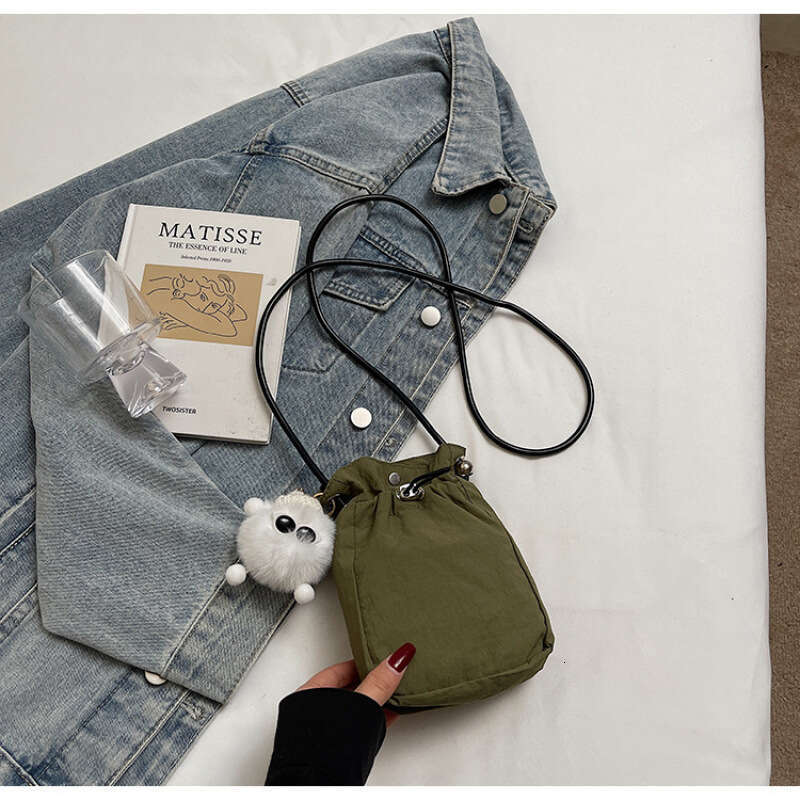 Niche Canvas for Women 2025 New Trendy Fashion Square Versatile Casual Crossbody Small Bag