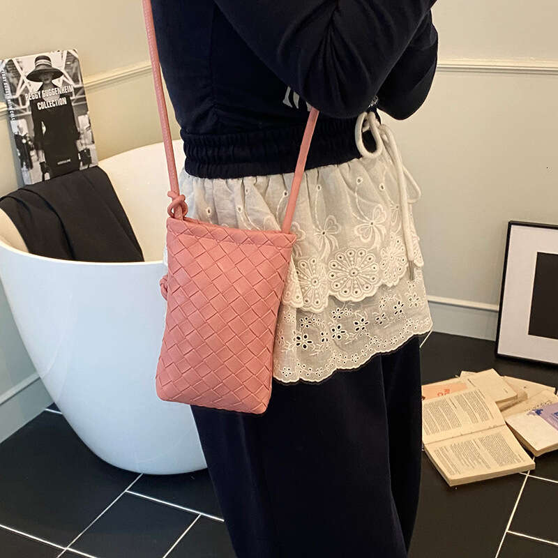 Korean Style Trendy Woven Pattern Phone for Women 2025 Spring Summer Fashion Versatile Mini High-end Shoulder Crossbody Bag