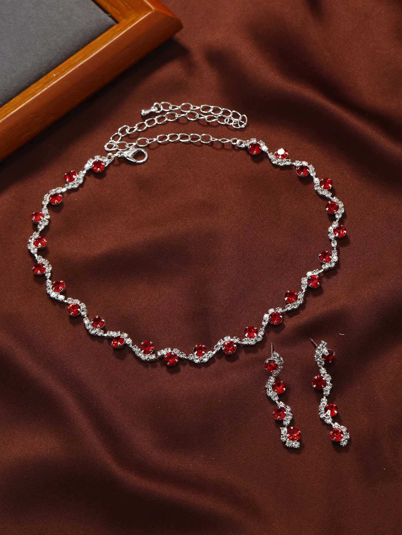 3 PCS Hot Selling Autumn and Winter Exquisite Colorful Rhinestone Necklace Earring Set Simple and Versatile Collar Chain Neckcha Z250607