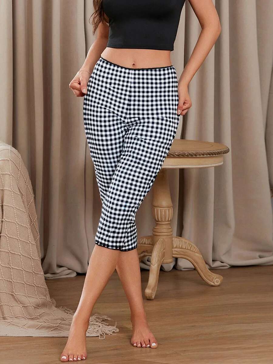 Womens Lightweight Striped Culottes with Drawstring Waistband and Wide Leg Design for Summer Casual Wear