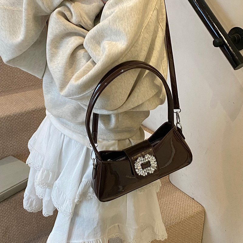 designer High-End Shiny Diamond Small Bag for Women 2025 New Trendy Fashion Patent Leather Glossy Underarm Bag Summer Textured Baguette Bag