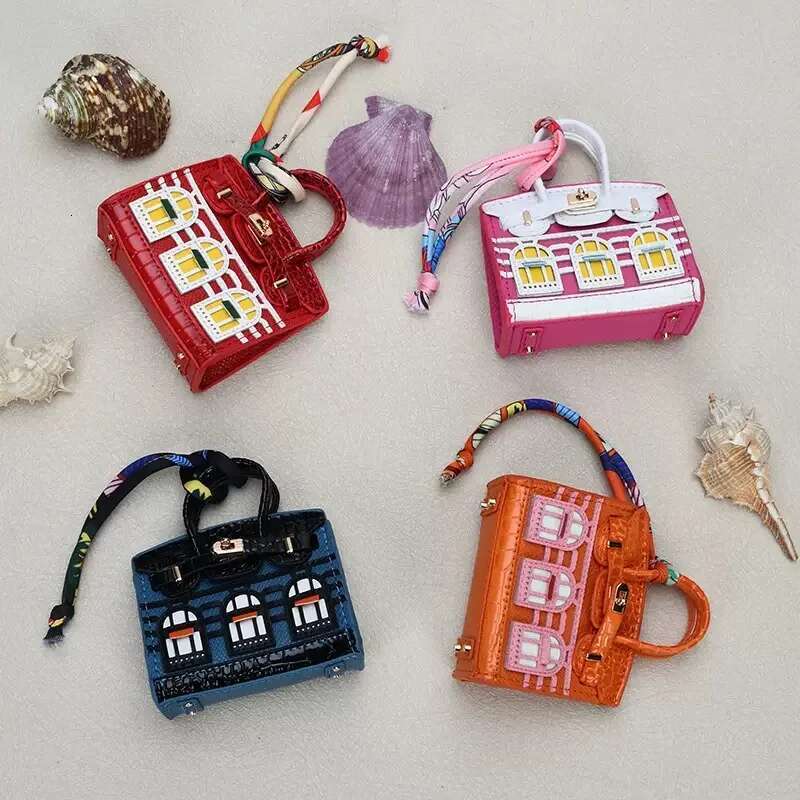 Hot Selling Mini Backpackhanging Creative House Bag For Buds Headphone Case Holds Small Items With Lanyard Designer Bags