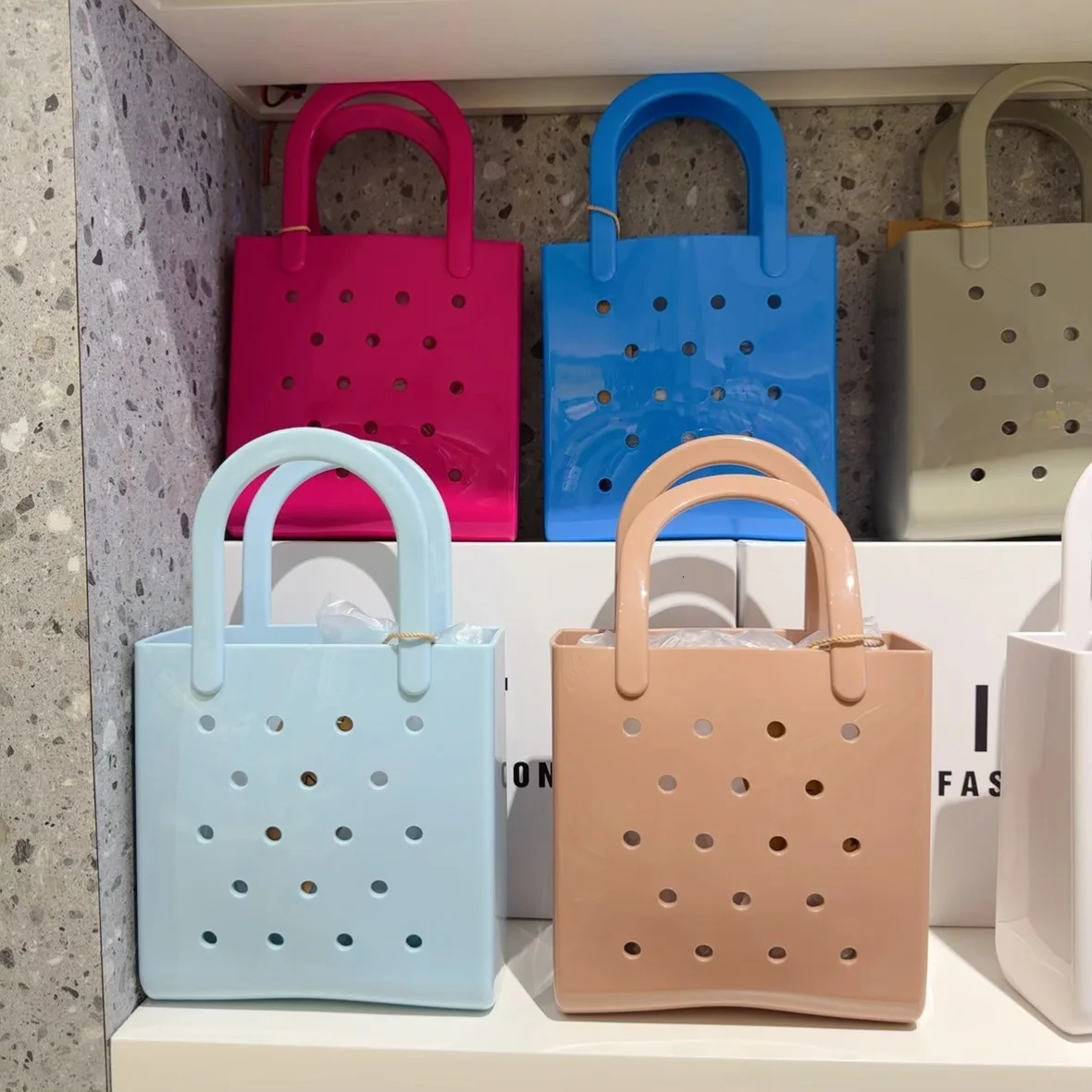 Small PVC Beach Tote Bag Fashion Mommy Diaper Storage Baskets Summer Rubber Tote Solid Color Jelly Beach Bags Sundries Organizer 250603