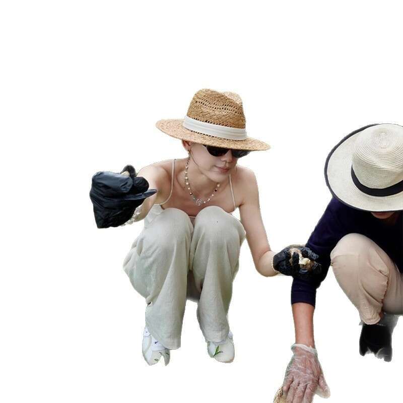 French Style Old Money Hollow Straw for Women Summer Beach Vacation Sun Protection Panama Hat designer bag