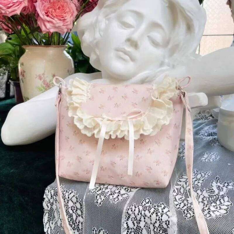 MBTI Sweet Cute Shoulder For Women Canvas Flowers Elegant Fashion Crossbody Bag Small Casual Vintage Aesthetic New Handbag