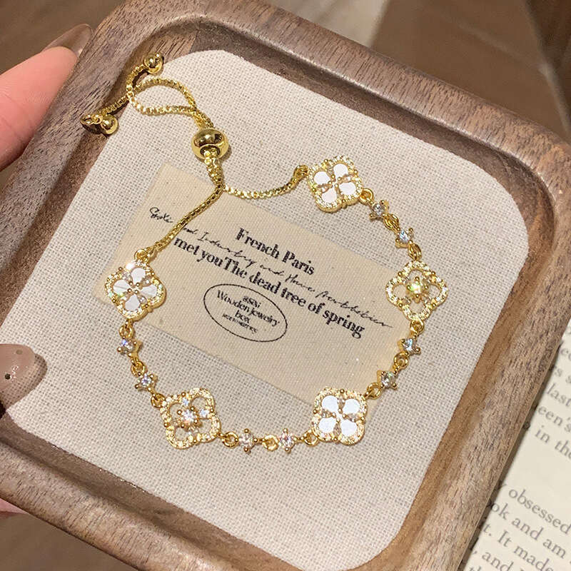 INS Luxury Jewelry Designer Bracelet clover chain Zircon Flower Rhombus Pull-out Bracelet New Versatile Commuter Wristband Fashion Jewelry Light High-