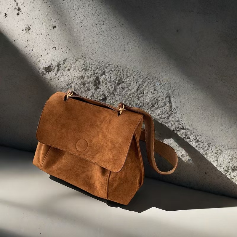 Winter Casual Women's Shoulder Bag Soft Faux Suede Ladies Crossbody Bag soft large capacity Trending Luxury Female totes