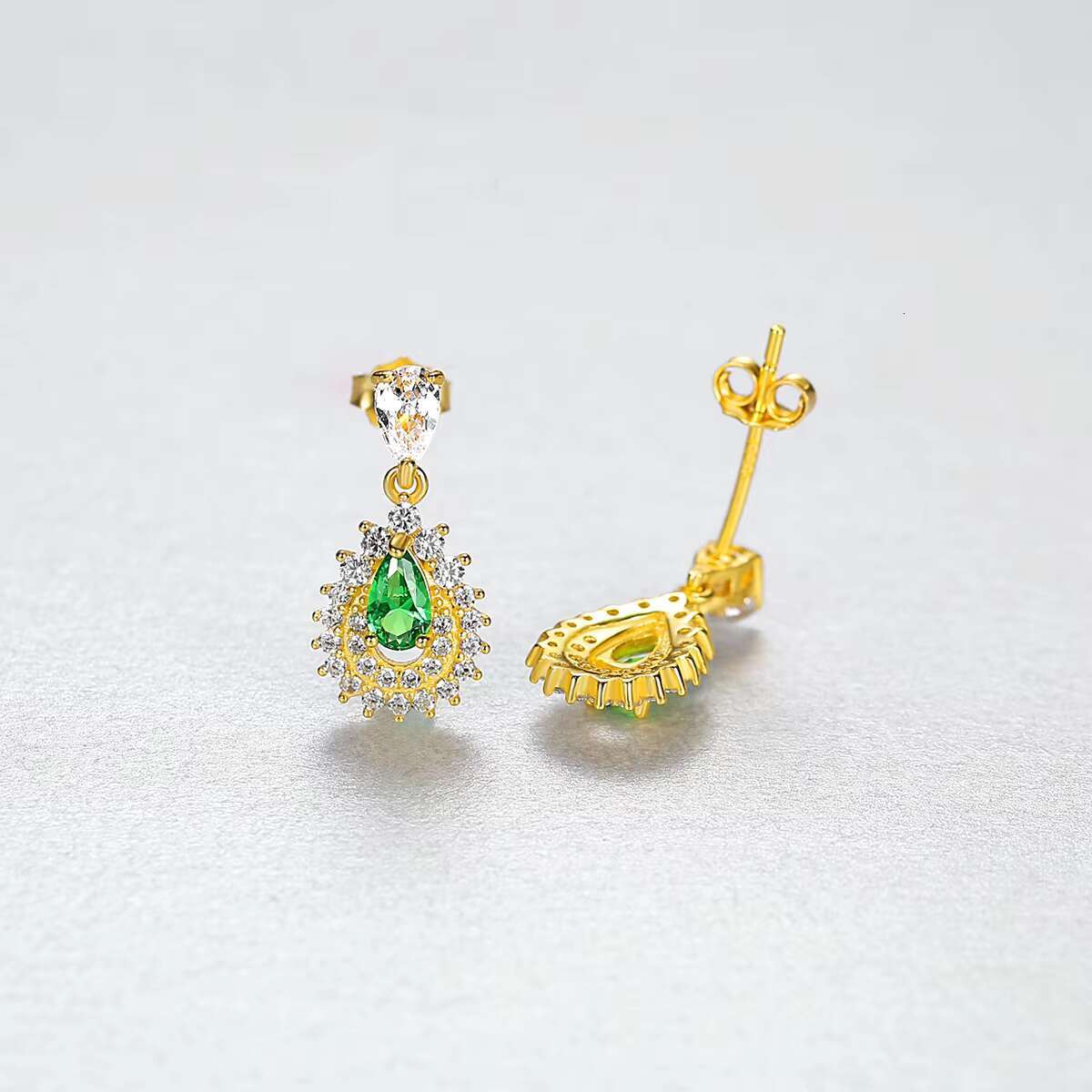 CZCITY brand hot-selling earrings; green gem super shiny full diamond earrings; jewelry accessories; jewelry earrings