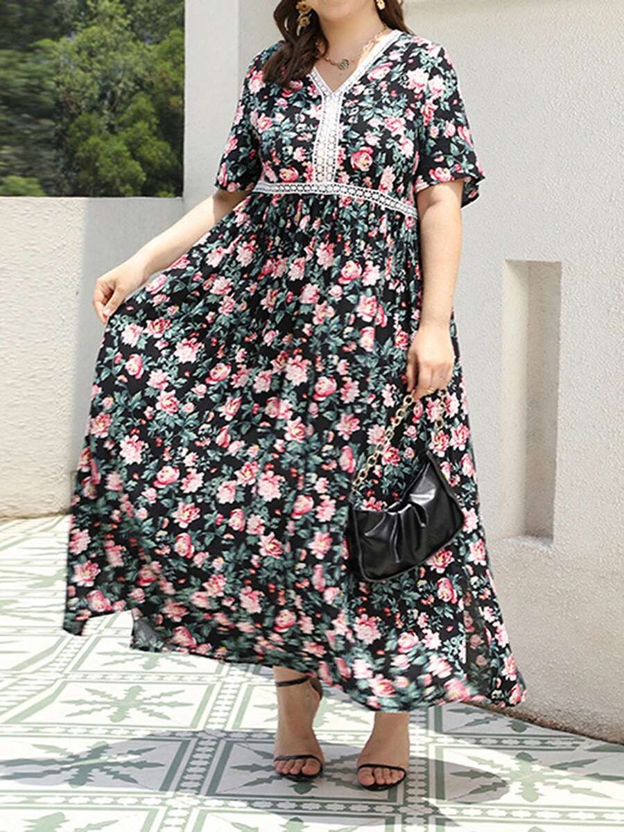 Women Plus Size Dress Boho Style Sleeveless Maxi Dress with Floral Print V-neckline for Summer Beach Holiday Casual Wear