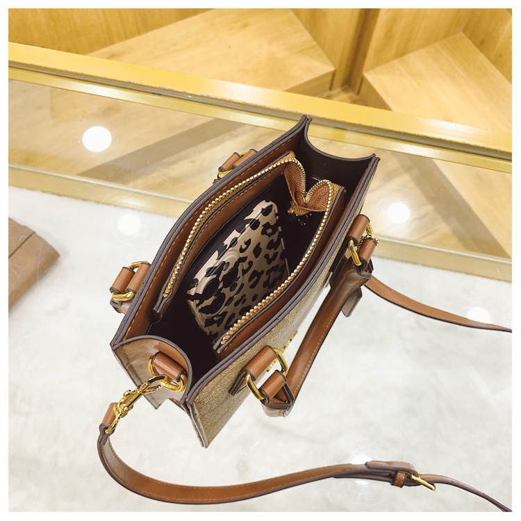 Designer Bag Women's Retro Print Shoulder Bag Lightweight Textured Leather Crossbody Purse Y2K Revival Free Shipping