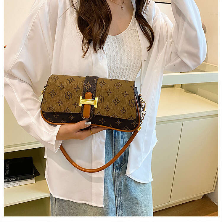 Women's 2025 New Saddle Fashionable High-end Sense Three-dimensional Detachable Double Strap Single Shoulder Crossbody Bag