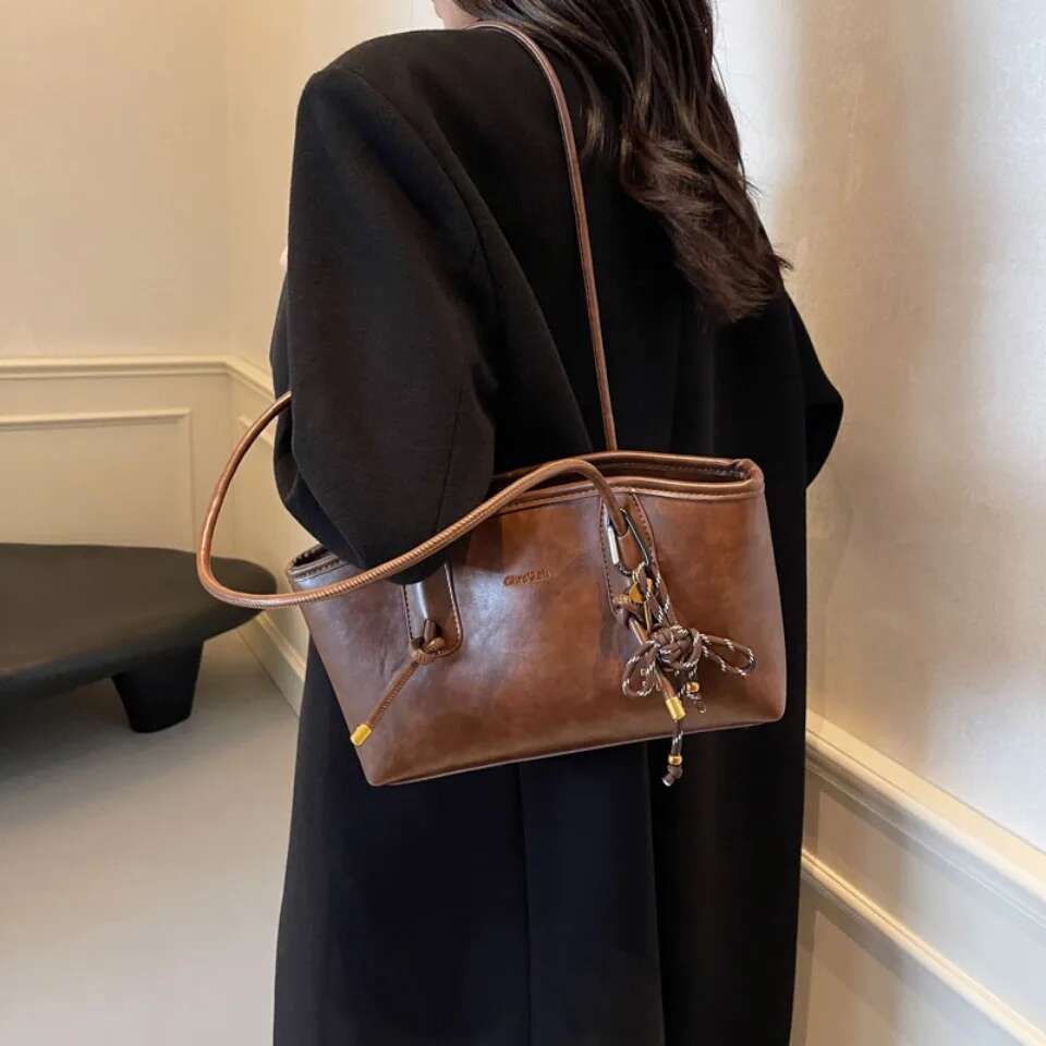 HIgh Quality PU Leather Shoulder Bags For Women 2025 Y2K Trend Female Underarm Handbags And Purses Retro Tote Commuting Bag