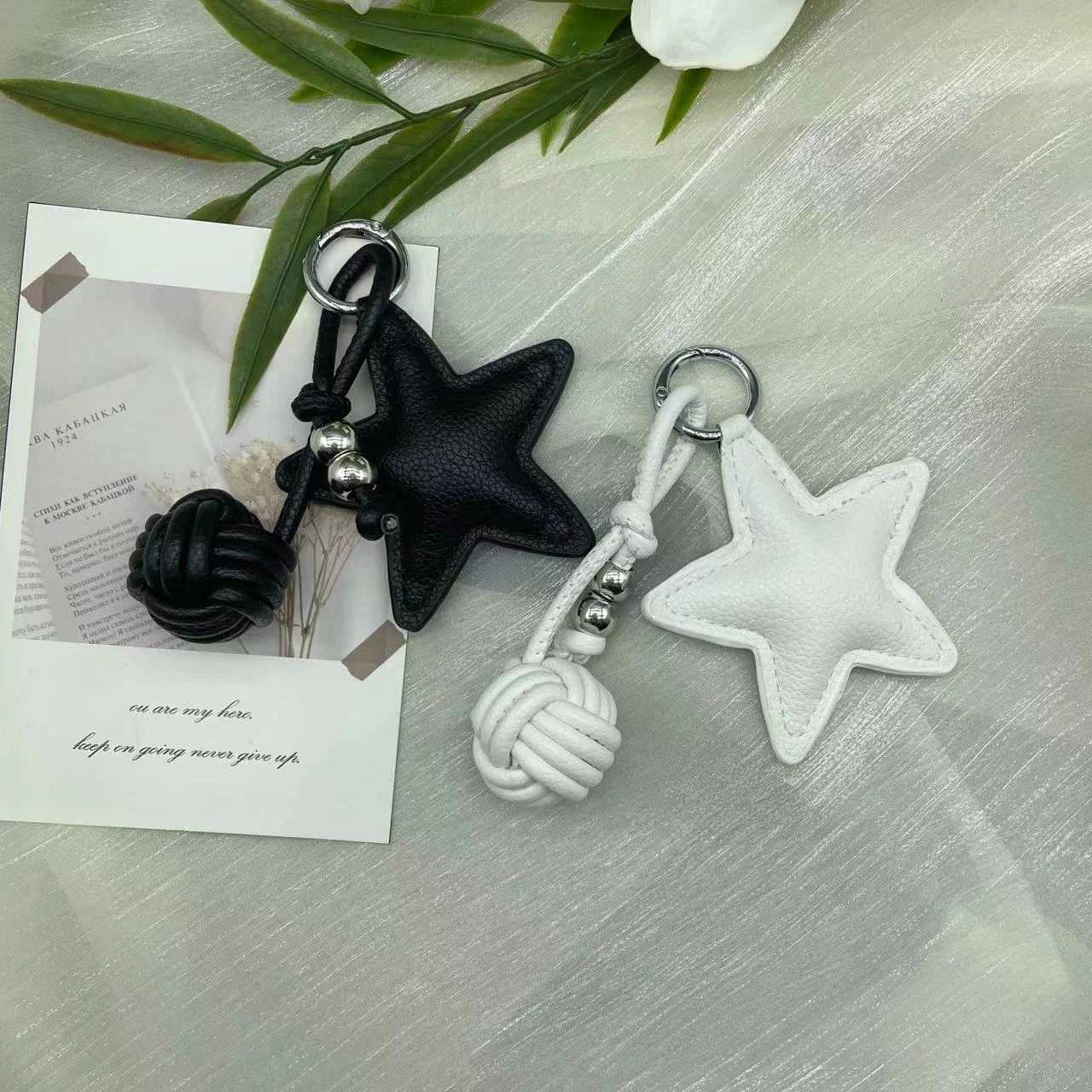 Lovely PU Leather Star Keychain Car Keyring Cartoon PU Leather Hanger 5 Colors Fashion Bag Pendant Bag Ornament XJ250607