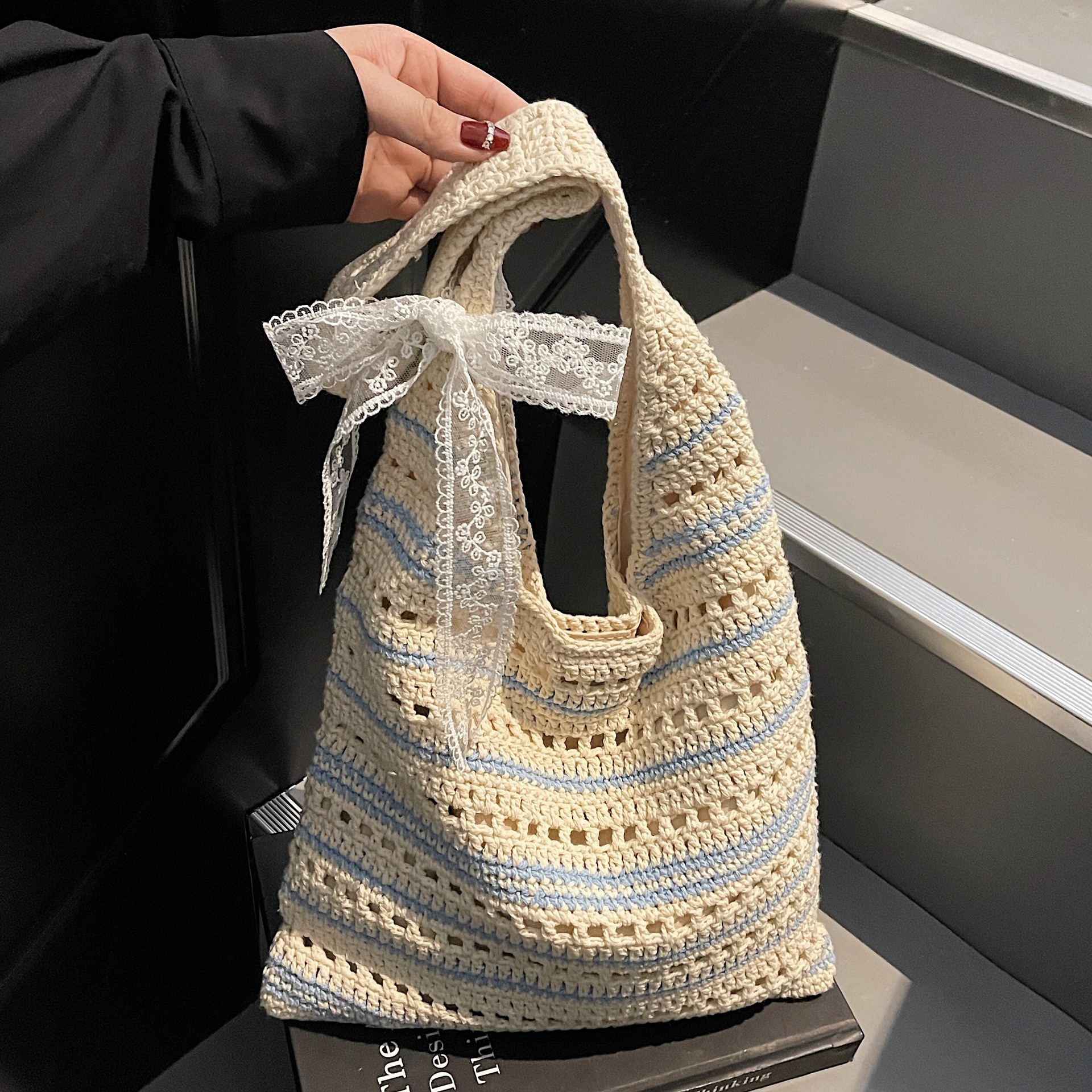 designer Korean and Japanese Style Striped Cotton Hollow Bag 2025 Summer Beach Vacation Woven Bag Simple Lazy Style Handbag Shoulder Bag