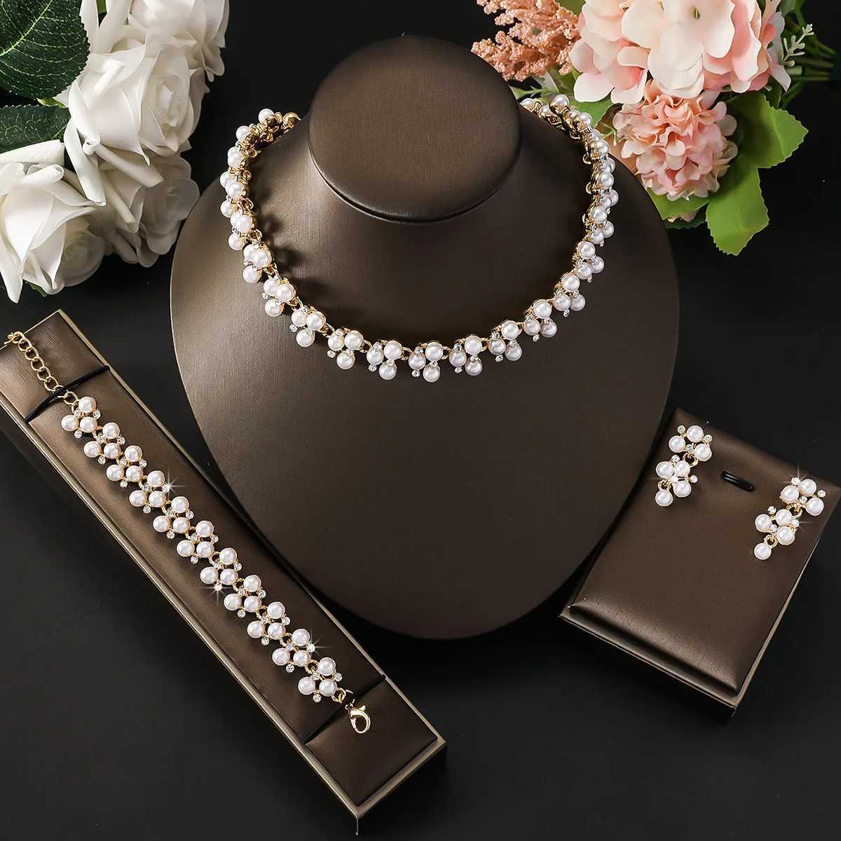 4PC Womens Fashion Simple Imitation Pearl Rhinestone Necklace Earrings Jewelry Set Suitable for Wedding Party Festival Gifts Z250607