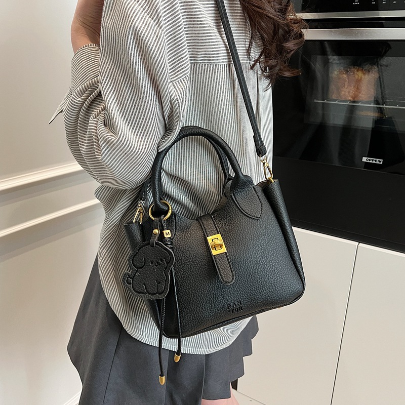 designer High-End Bag for Women 2025 New Trend Lychee Pattern Basket Handbag Versatile Tote Bag Shoulder Crossbody Bag