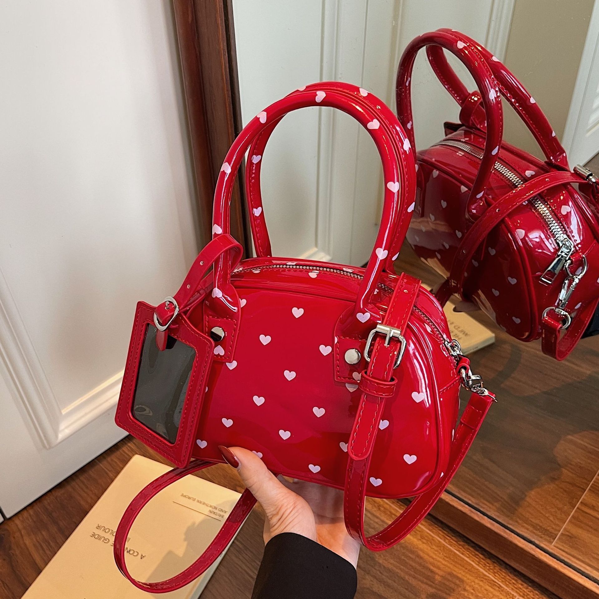 designer Korean Style Cute Polka Dot Handbag for Women 2025 New Niche Design Handheld Bag Commuter Shoulder Crossbody Small Bag