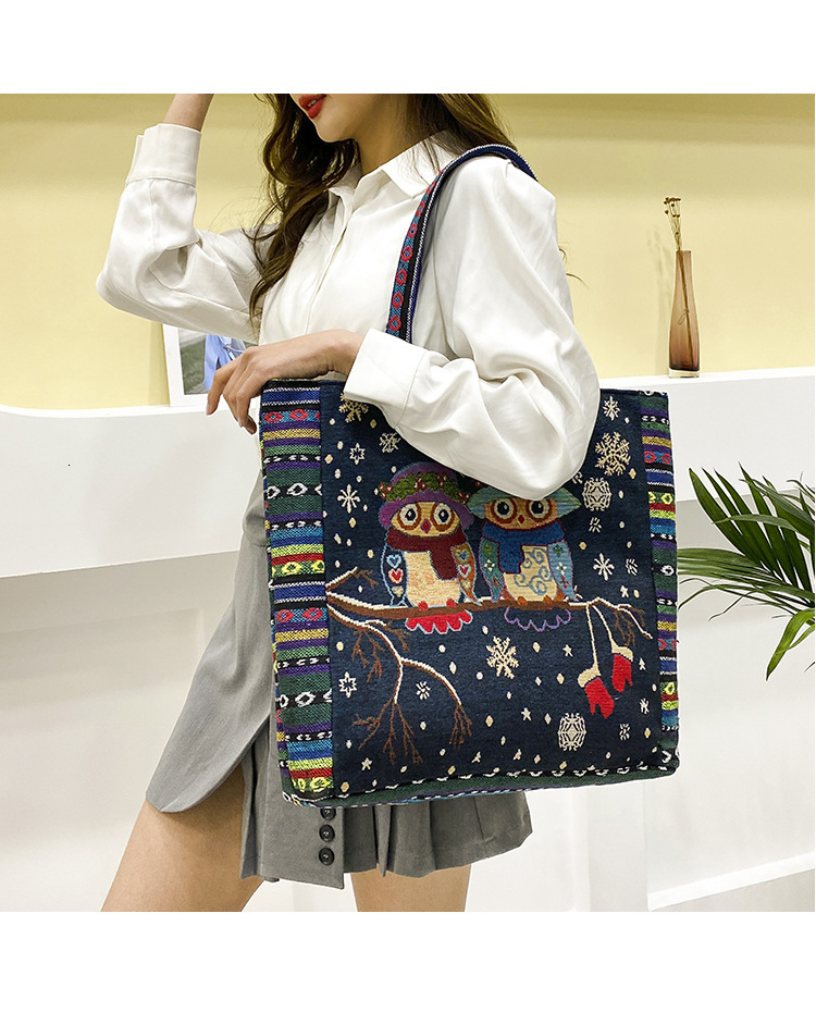 Free Shipping 2025 New Designer Bag Cross-border Large Capacity Women's Handbag Retro Ethnic Style Double-sided Printed Canvas Shoulder Bag Luxur