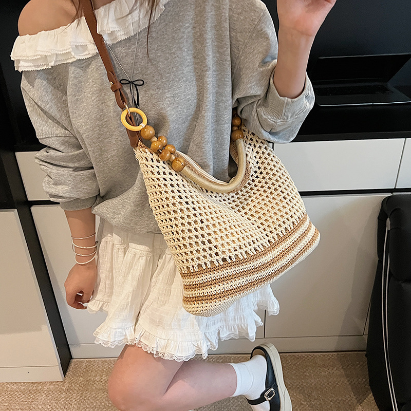 designer Beach Vacation Lazy Style Woven Bag for Women 2025 Summer New Large Capacity Versatile Straw Tot