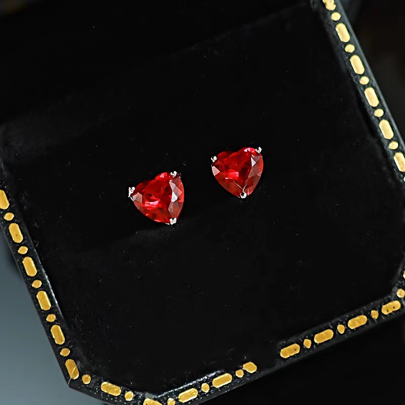 Choucong Ins Top Sell Sweet Cute Girls Simple Fine Jewelry Genuine 100% 925 Sterling Silver Heart Shape Red Garnet Diamond Women Lover Stud Earring Gi