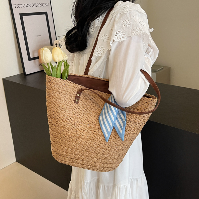 designer Straw Woven Tote Bag for Women Large Capacity 2025 New Vacation Beach Bag Woven Bucket Bag Basket Co