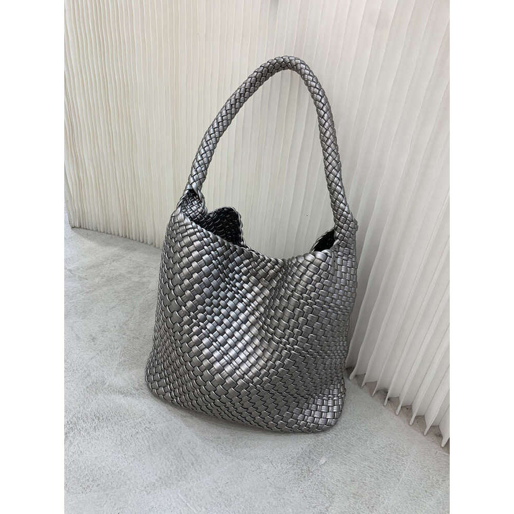 Design Spring Summer Champagne Color Woven Tote Large Capacity Commuter Handbag Shoulder Bag Women Fashion