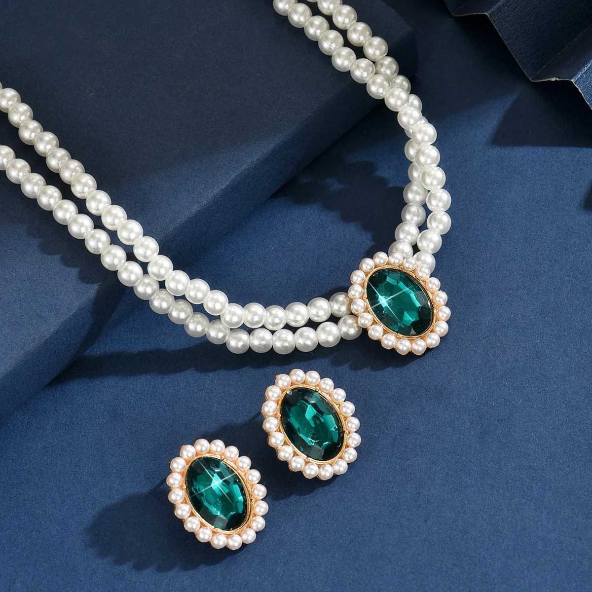 3PC Womens Fashion Imitation Pearl Geometric Set Necklace Earrings Jewelry Set Lightly Designed Holiday Gift Z250607