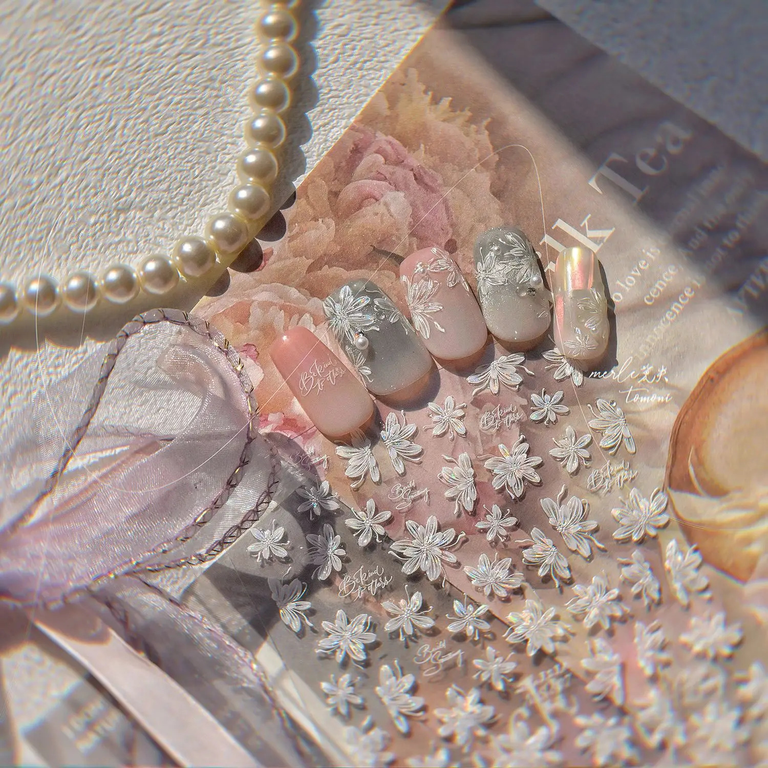 3D Fashion Jelly Flash Quadripetal Flower Butterfly Nail Art Stickers Manicure ns High Quality Self Adhesive Sticker T4204 250605