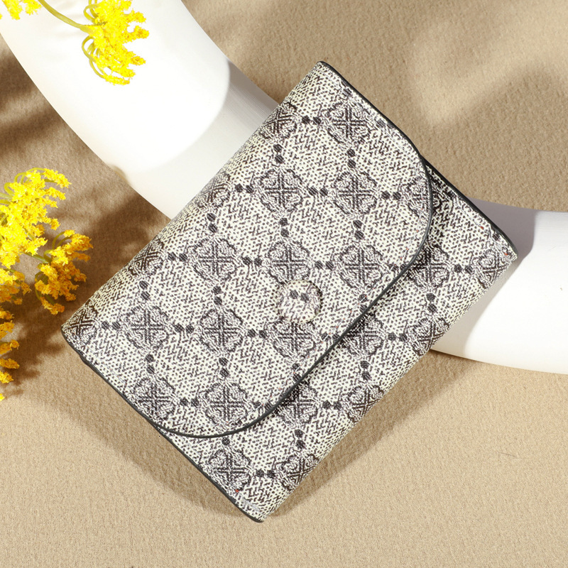 Free Shipping New Designer Bag Women's Wallet Hot-selling Coin Purse Letter Heart Flower Material Clutch Bag Card Bag Credit Card ID Card Bag Bus