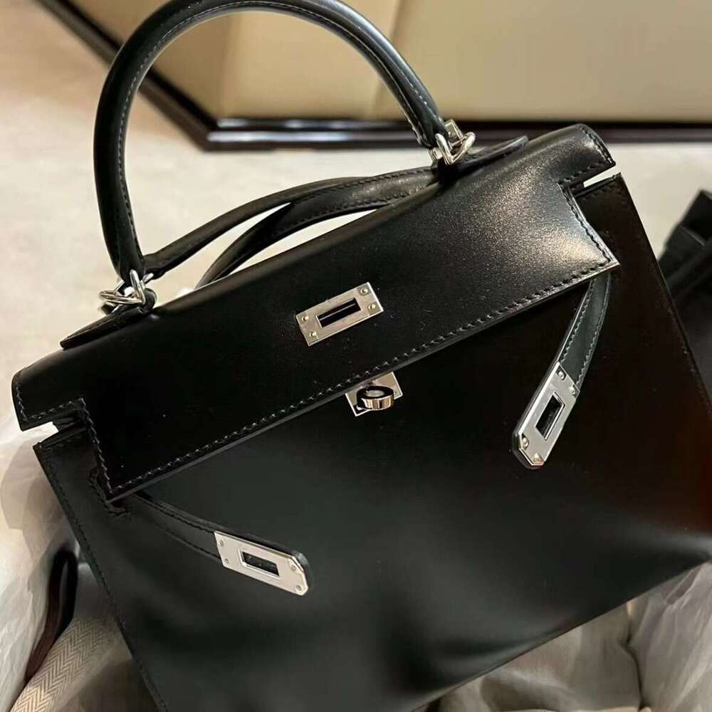 2024 New Box Leather Second Generation Mini Women's High-end Black Handbag Cowhide Shoulder Crossbody Bag