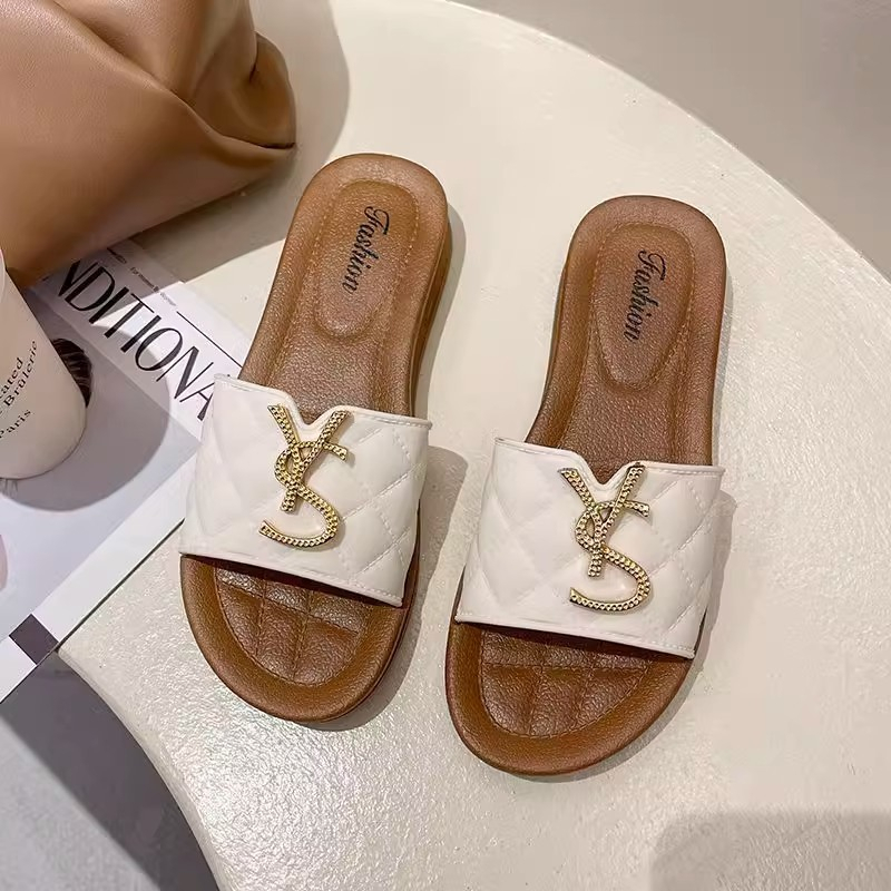 hot free shipping designer Sandals for women casual outdoor slipper classic beach shoes black white green
